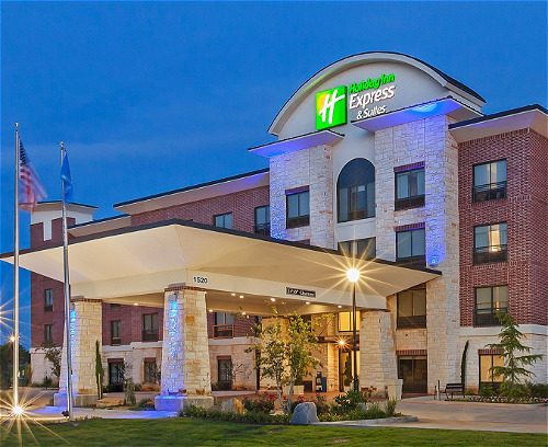 Holiday Inn Express & Suites